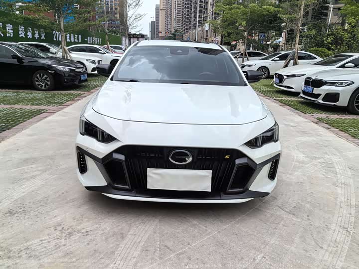 Фото 2 - GAC Trumpchi Empow R