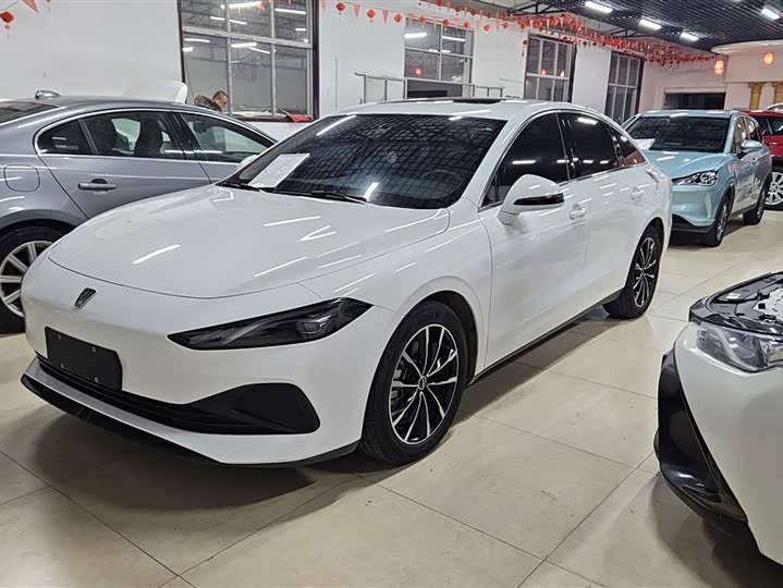 Фото 1 - Roewe D7