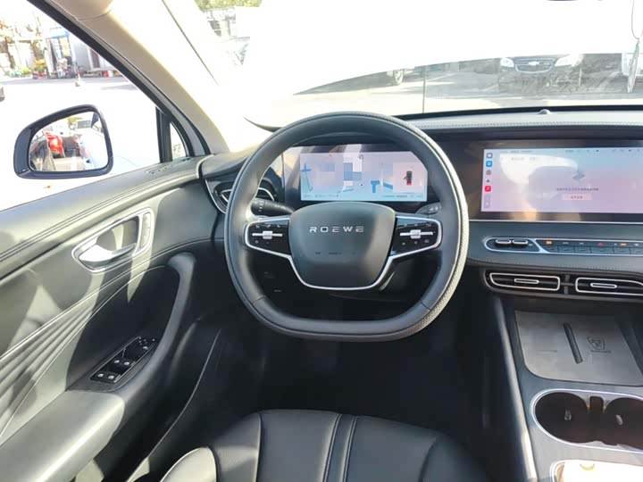 Фото 3 - Roewe D7