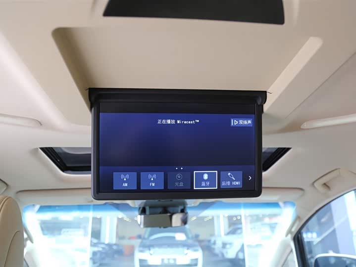 Фото 7 - Toyota Alphard