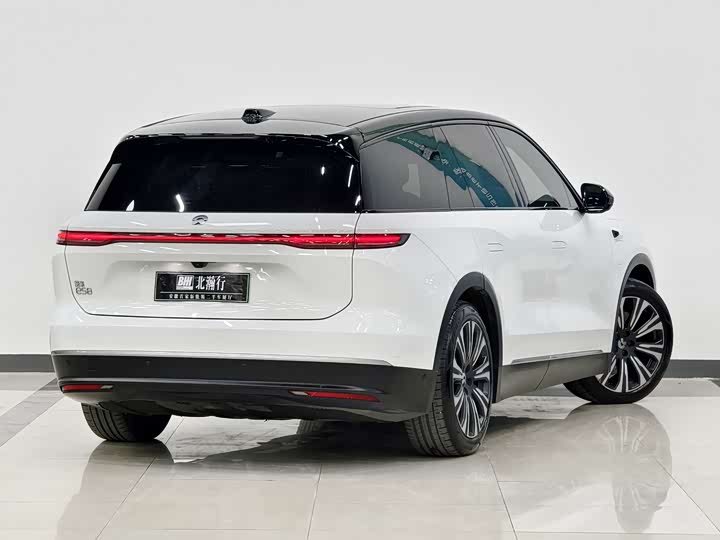 Фото 4 - Nio ES8