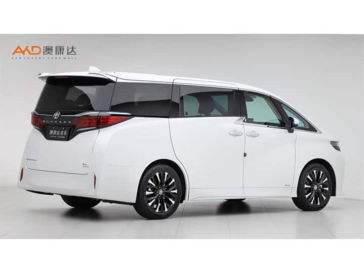 Фото 3 - Toyota Alphard