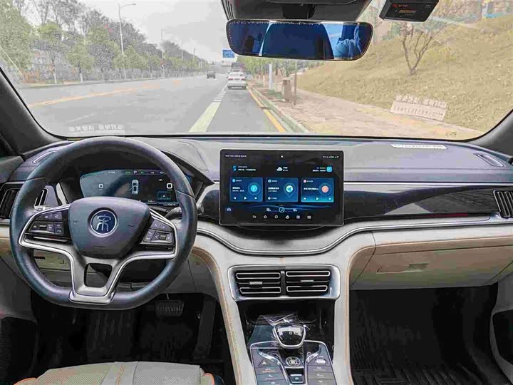 Фото 12 - BYD Song Plus Hybrid/EV