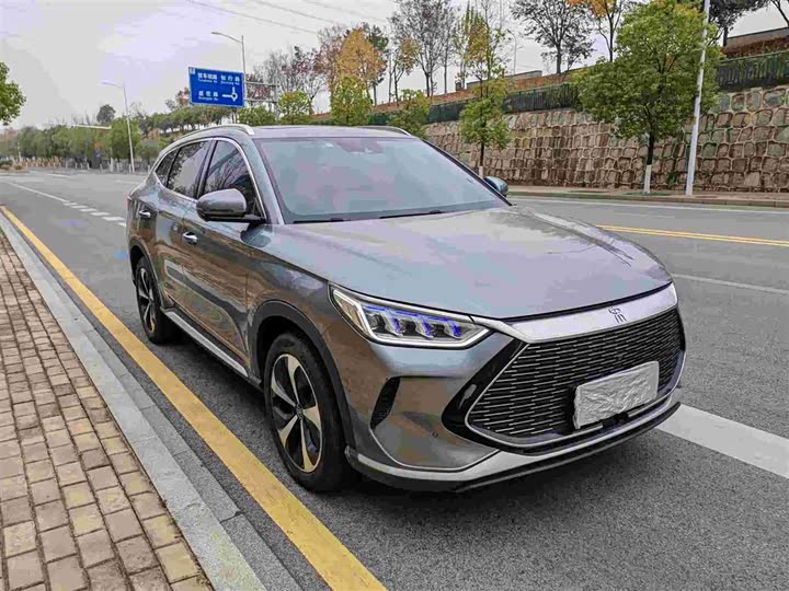 Фото 3 - BYD Song Plus Hybrid/EV