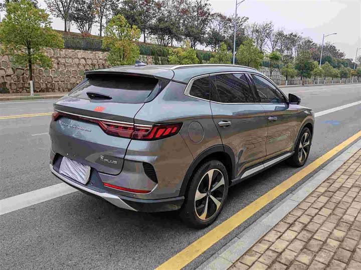 Фото 5 - BYD Song Plus Hybrid/EV