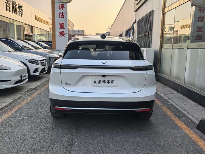 Фото 4 - Nio ES6