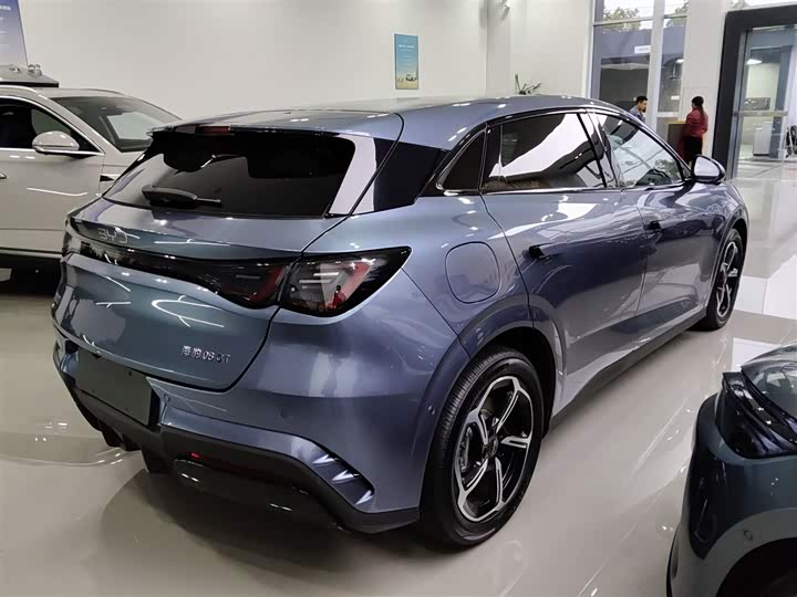 Фото 9 - BYD Seal 06 GT