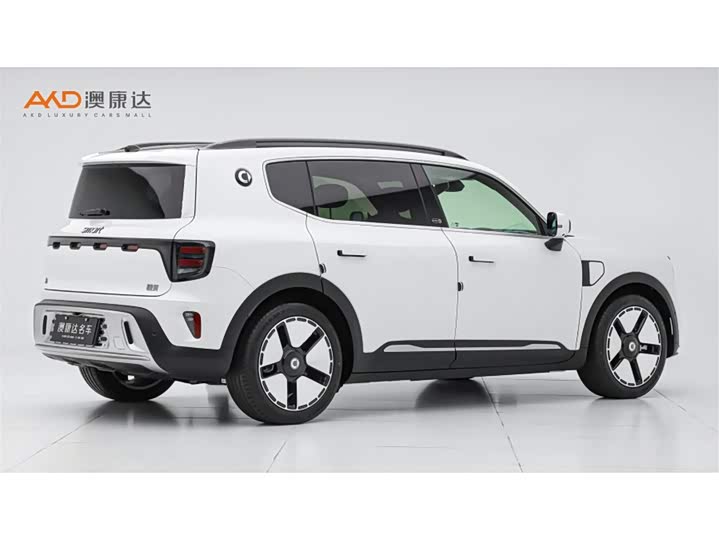 Фото 3 - Smart #5