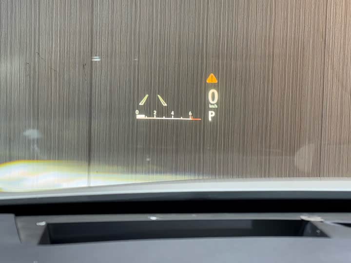 Фото 16 - Lexus RX