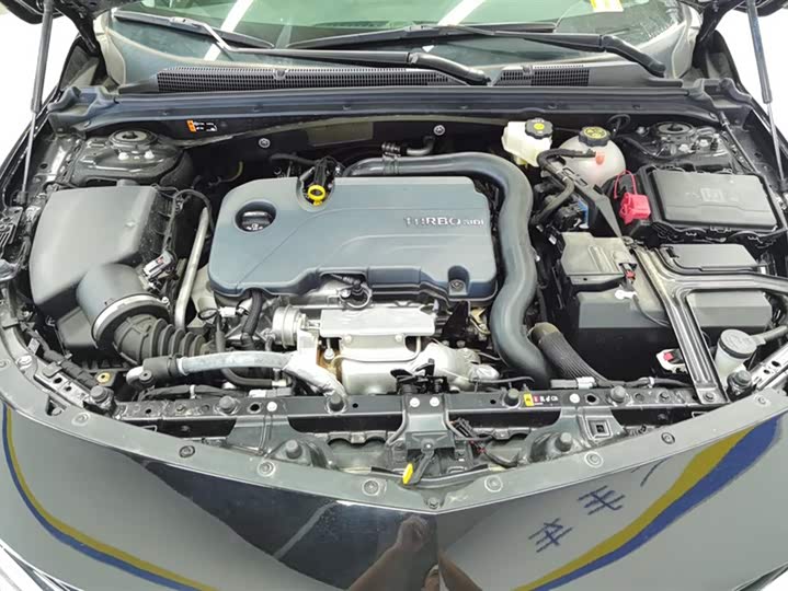 Фото 10 - Chevrolet Malibu XL