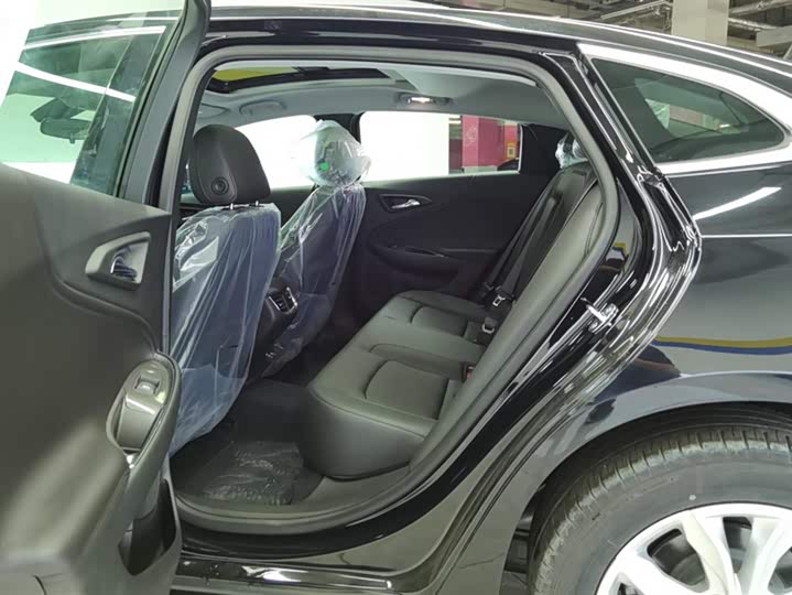 Фото 11 - Chevrolet Malibu XL