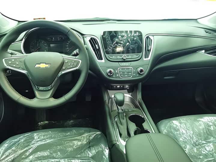 Фото 12 - Chevrolet Malibu XL