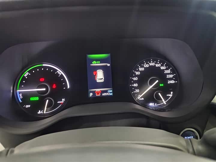 Фото 18 - Toyota Sienna