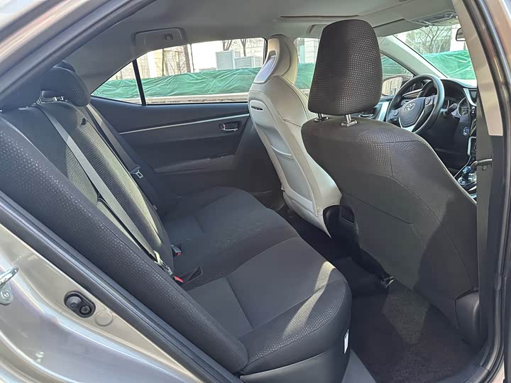 Фото 8 - Toyota Corolla Hybrid