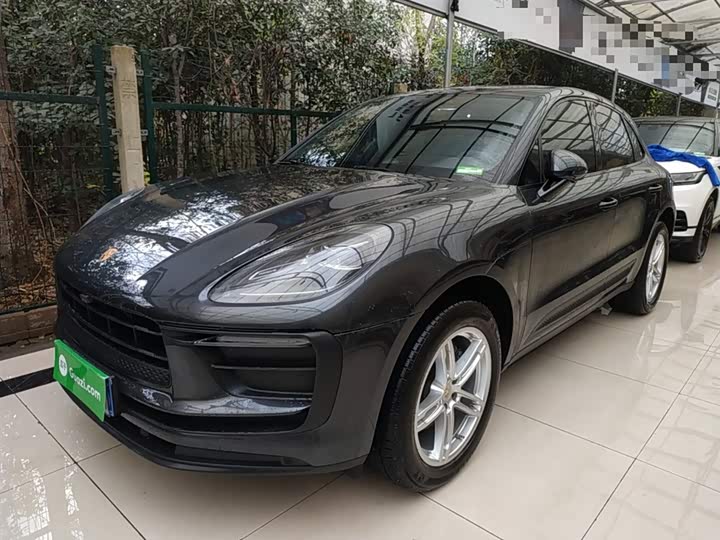 Фото 1 - Porsche Macan