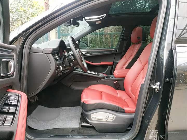 Фото 7 - Porsche Macan