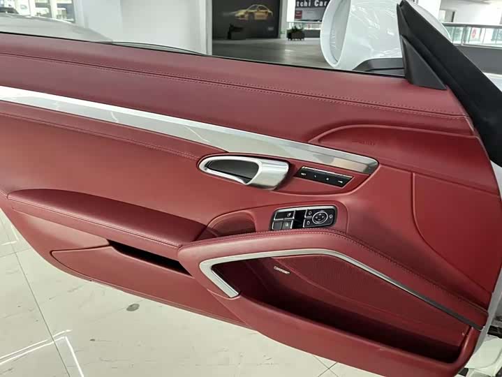 Фото 10 - Porsche 718