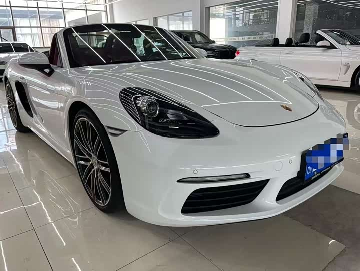 Фото 3 - Porsche 718