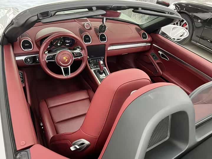 Фото 6 - Porsche 718