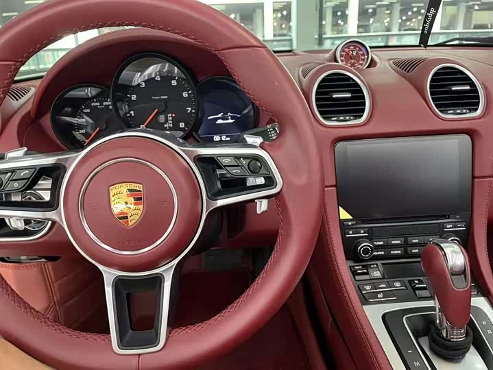 Фото 7 - Porsche 718