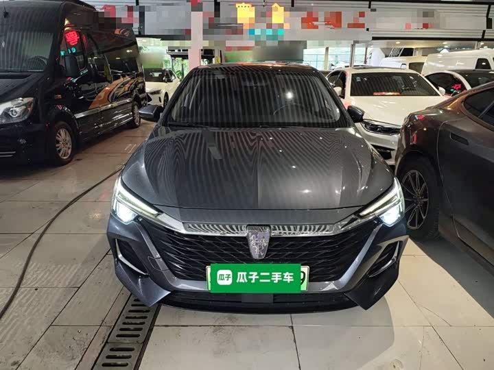 Фото 3 - Roewe i6 Max EV
