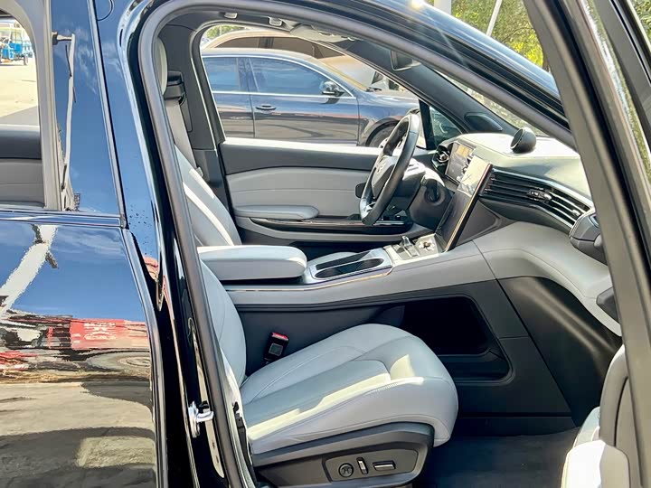 Фото 11 - Nio ES6