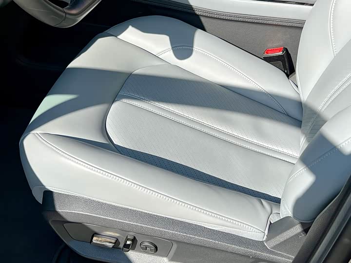 Фото 9 - Nio ES6