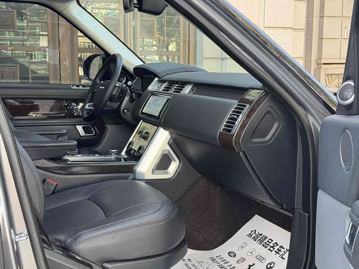Фото 22 - Land Rover Range Rover