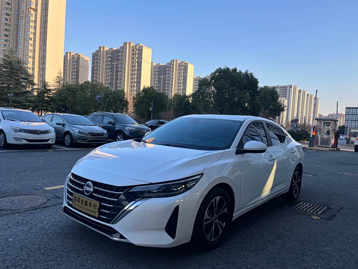 Фото 1 - Nissan Sylphy