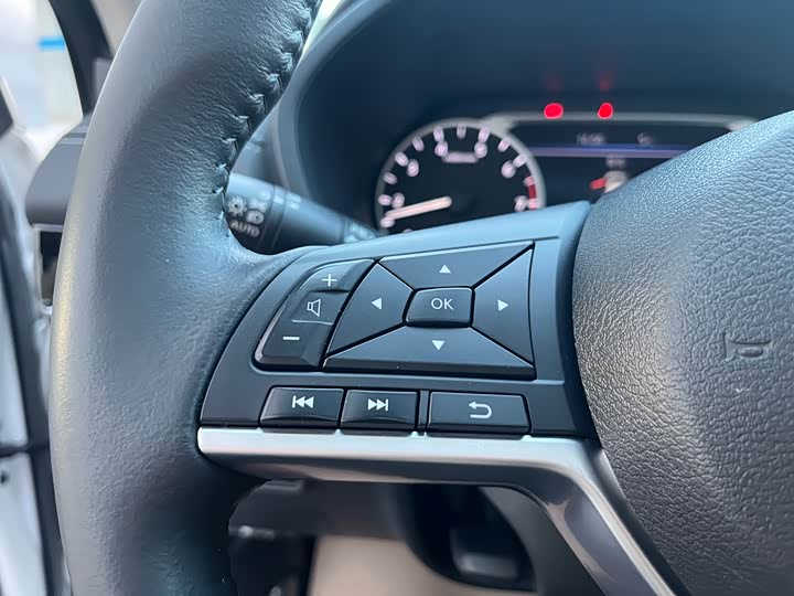 Фото 11 - Nissan Sylphy