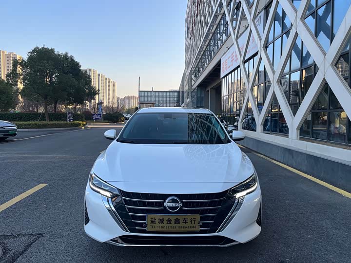 Фото 2 - Nissan Sylphy