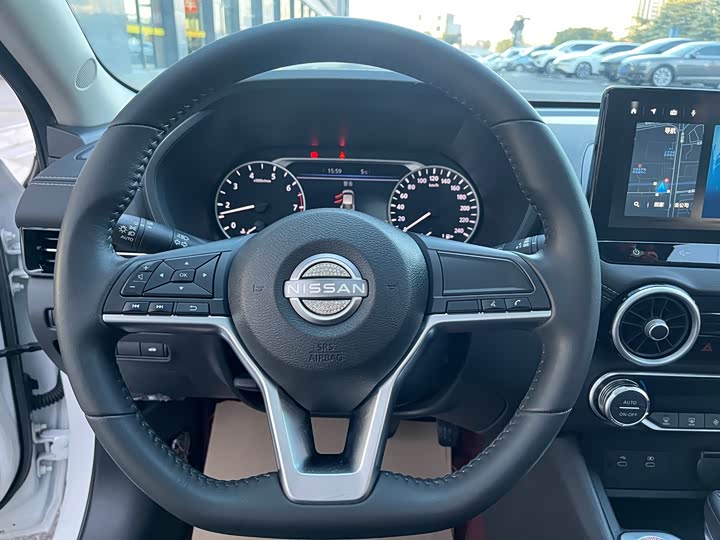 Фото 8 - Nissan Sylphy