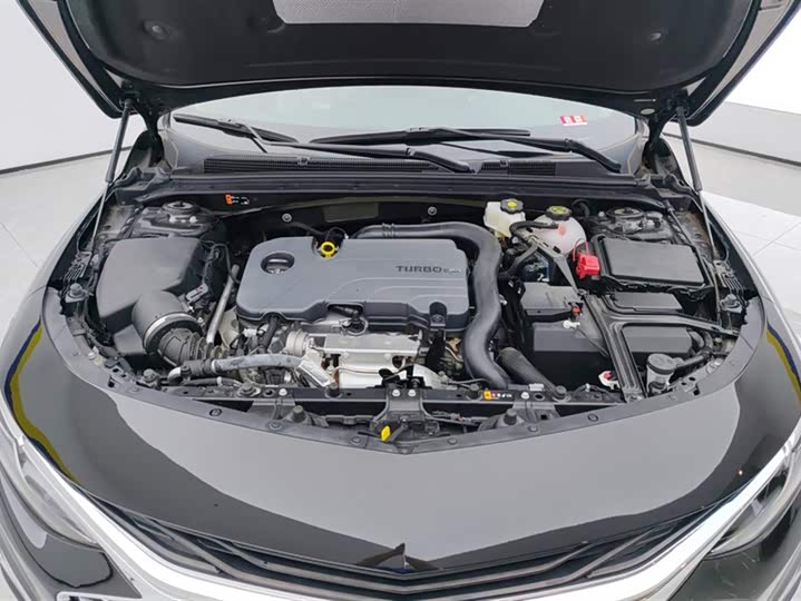 Фото 10 - Chevrolet Malibu XL