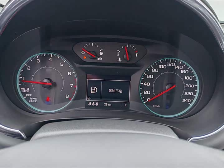 Фото 14 - Chevrolet Malibu XL