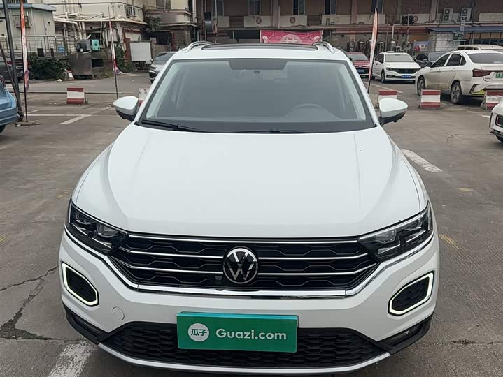 Фото 3 - Volkswagen T-Roc