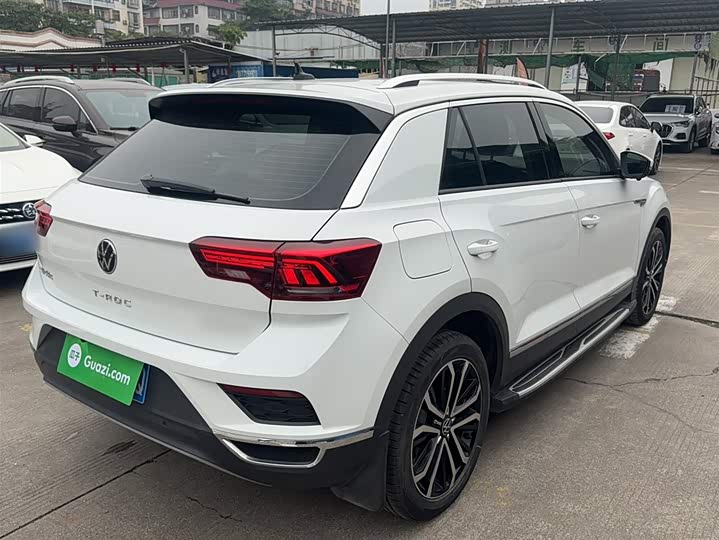 Фото 5 - Volkswagen T-Roc