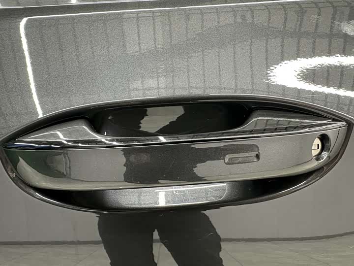 Фото 10 - Volkswagen Golf