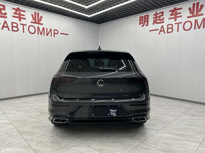 Фото 9 - Volkswagen Golf