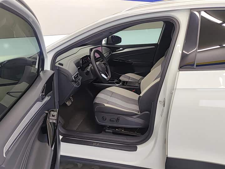 Фото 9 - Volkswagen ID.4 Crozz