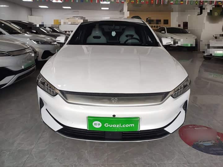 Фото 3 - BYD Qin Plus