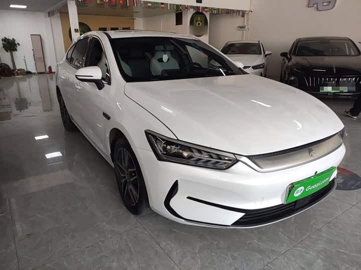 Фото 4 - BYD Qin Plus