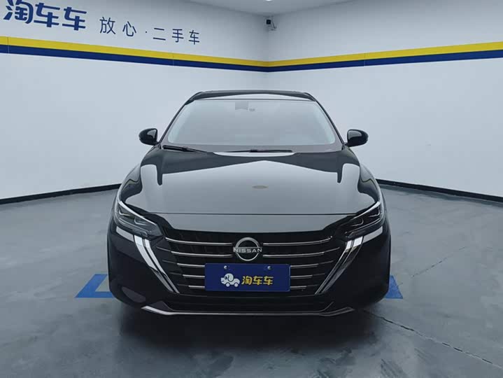 Фото 2 - Nissan Sylphy