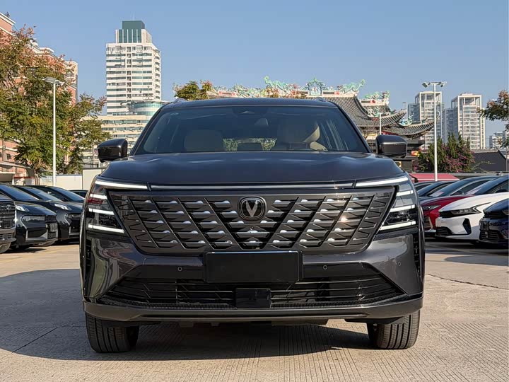 Фото 2 - Changan CS75 Plus