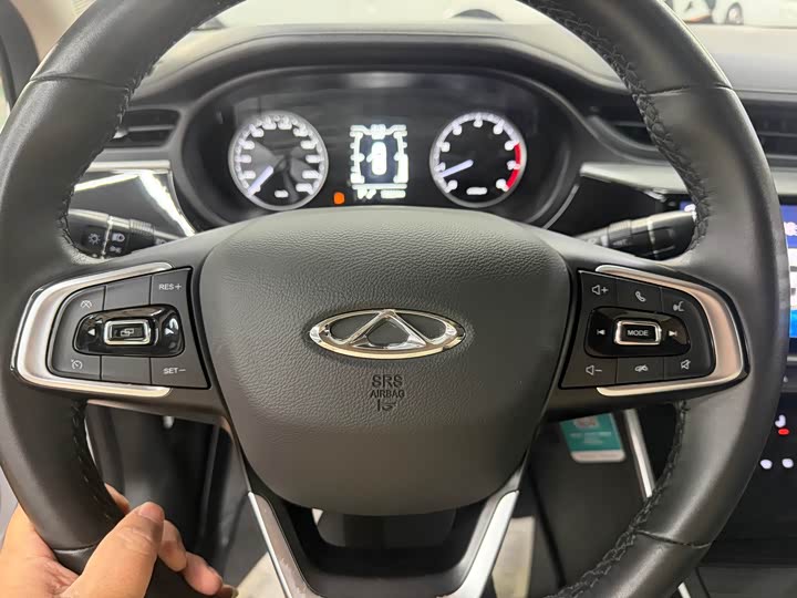 Фото 14 - Chery Arrizo 5