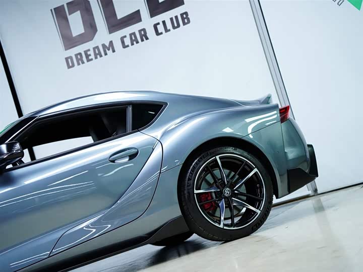 Фото 21 - Toyota Supra