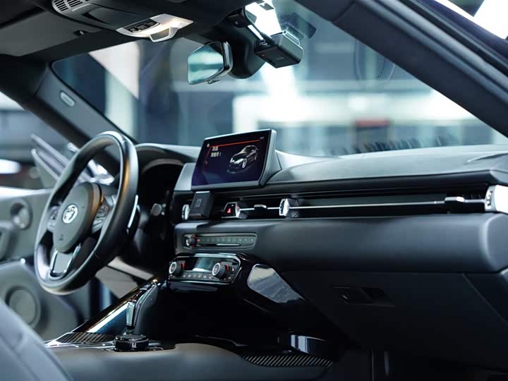 Фото 37 - Toyota Supra