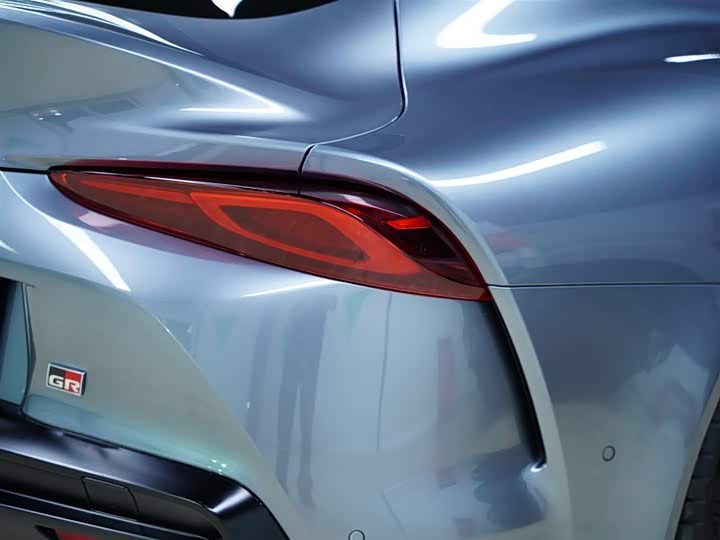 Фото 4 - Toyota Supra