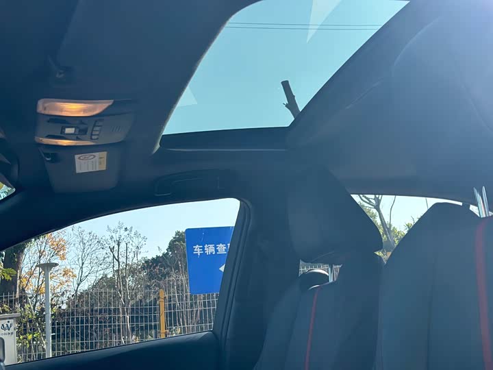 Фото 14 - Toyota Levin