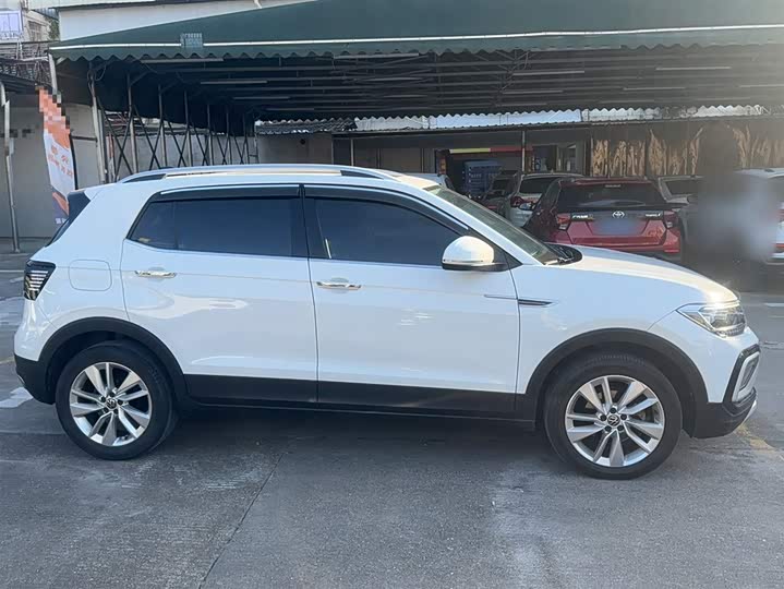 Фото 4 - Volkswagen T-Cross