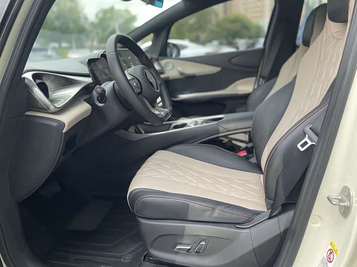 Фото 8 - BYD Dolphin